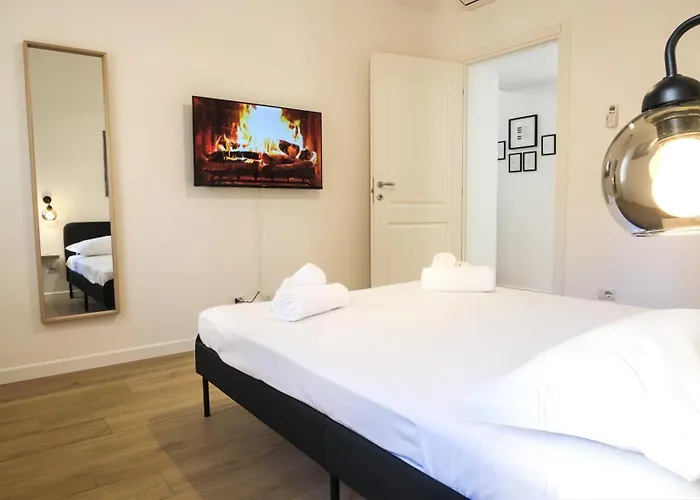 Elegantis Santa Croce Apartment Rome