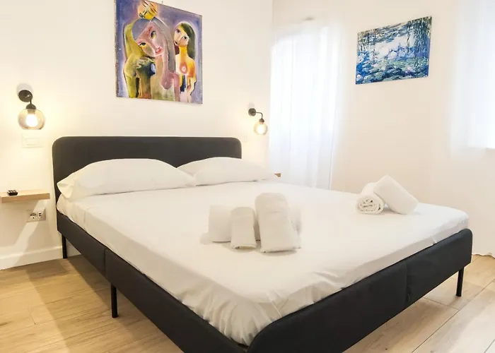 Apartment Elegantis Santa Croce Rome