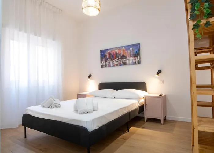 Elegantis Santa Croce Apartment Rome